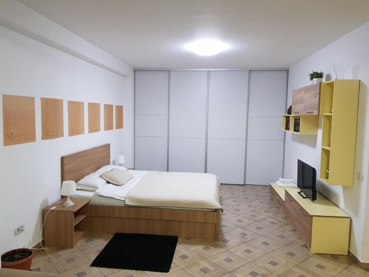 Aparthomes Fundeni 布加勒斯特 外观 照片