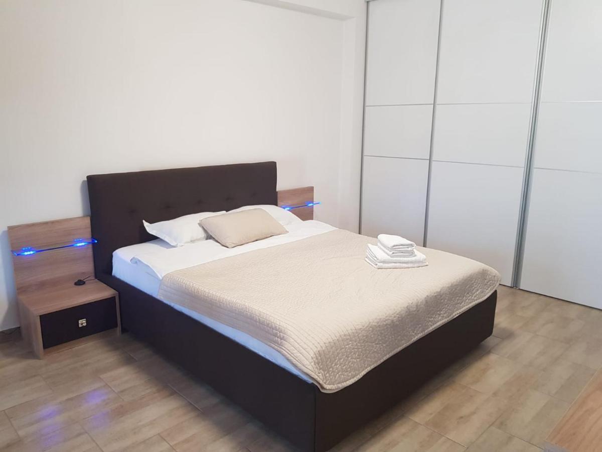 Aparthomes Fundeni 布加勒斯特 外观 照片