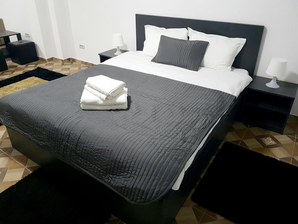 Aparthomes Fundeni 布加勒斯特 外观 照片